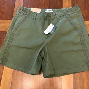 LL Bean women’s lakewashed chino shorts